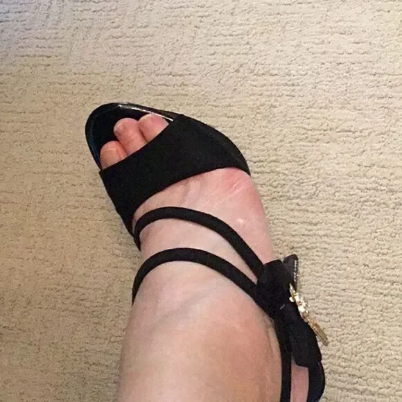 BLACK STILETTOS WITH JEWELED HEELS IN SIZE 39 - Picture 2 of 14